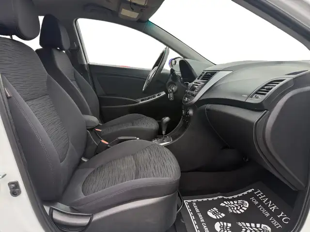 2016 Hyundai Accent - Photo 14