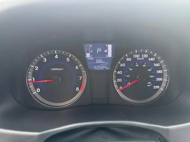 2016 Hyundai Accent - Photo 21