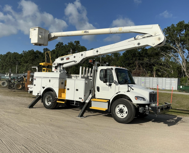 2014 Freightliner M2-106 Altec AN55E-0C Bucket Truck