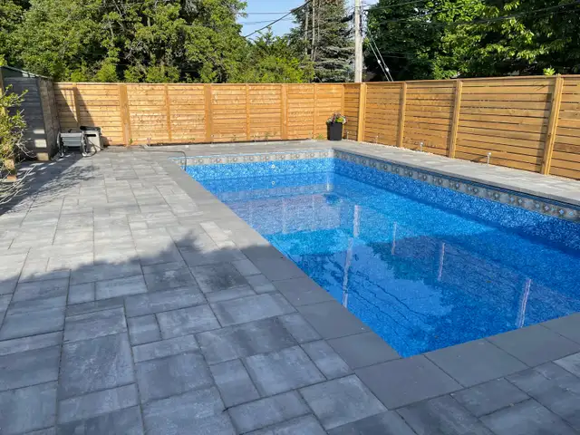 Landscaping labourer - Photo 3