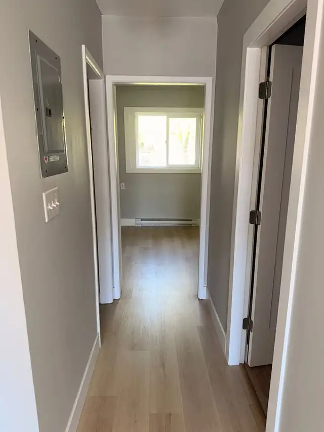 1 Bed 1 Bath Apartment Pioneer Villa complex - Photo 3