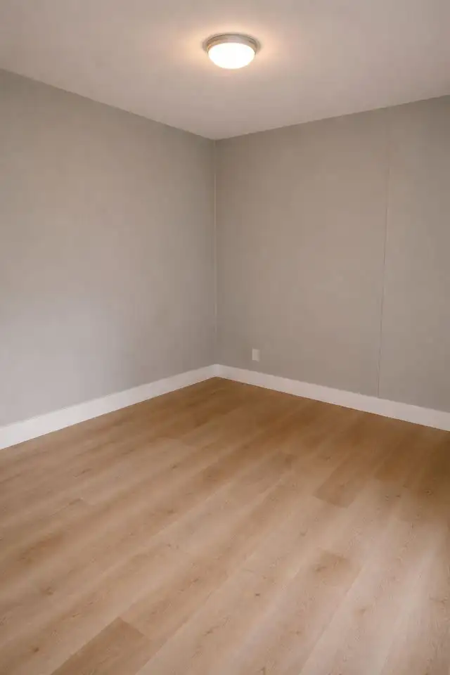 1 Bed 1 Bath Apartment Pioneer Villa complex - Photo 11