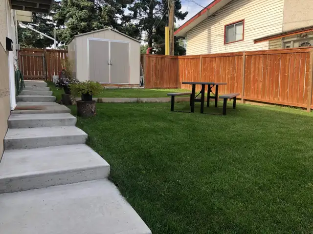 Close In NW All Incl Share Home - Photo 4