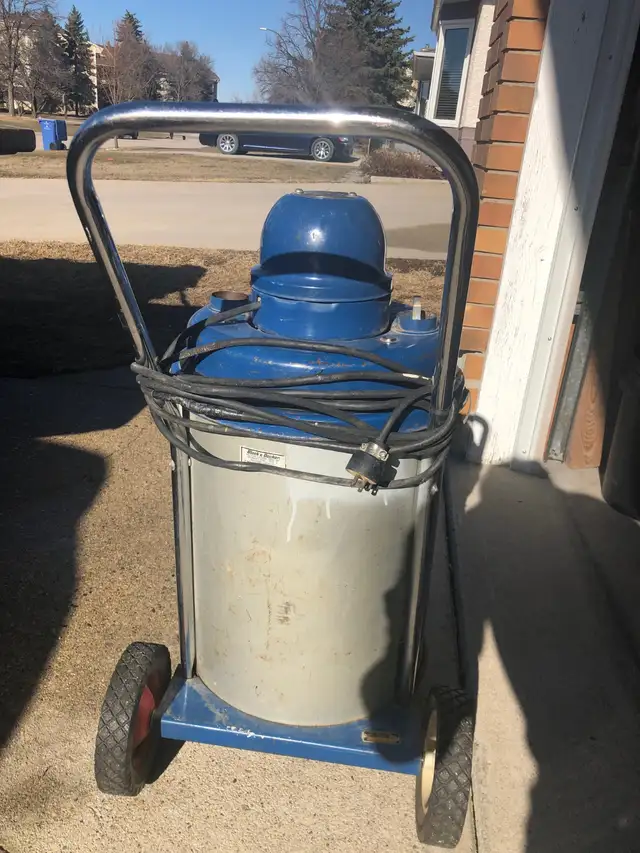 HEAVY DUTY VACUUM - Photo 4
