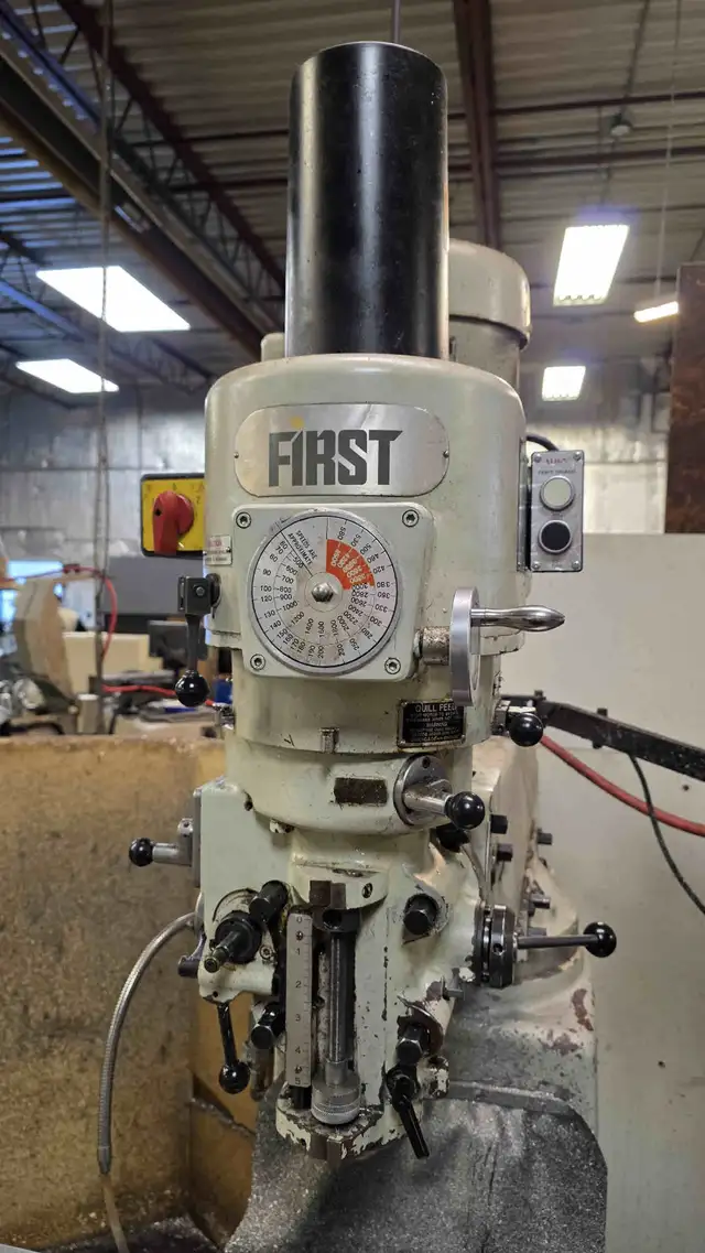 1995 First LC-185VS Vertical Milling Machine - Photo 4