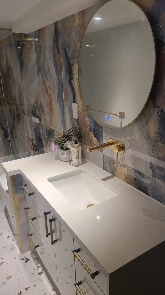 Bath - Reno - Luxury - Photo 3