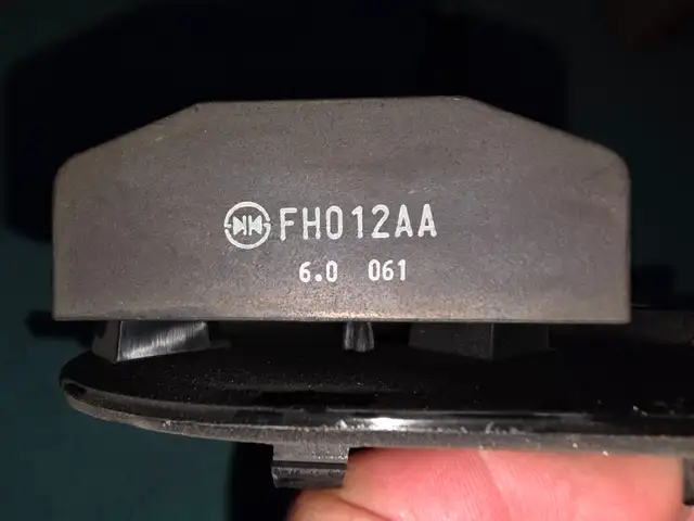 2007-2008 Yamaha R1 1D7-81960-01-00RECTIFIER & REGULATOR ASSY - Photo 4