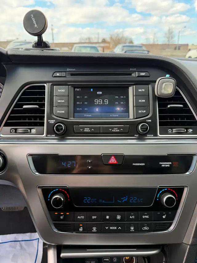 2015 HYUNDAI SONATA SPORT | FULLY LOADED | LOW KM | CERTIFIED | - Photo 12