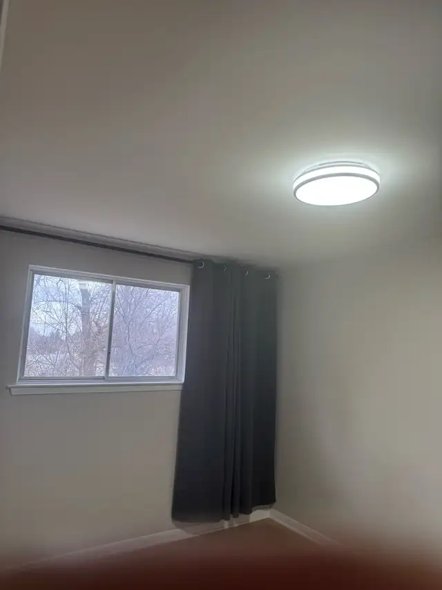 private bedroom for Rent from June 01/2026 - Photo 2