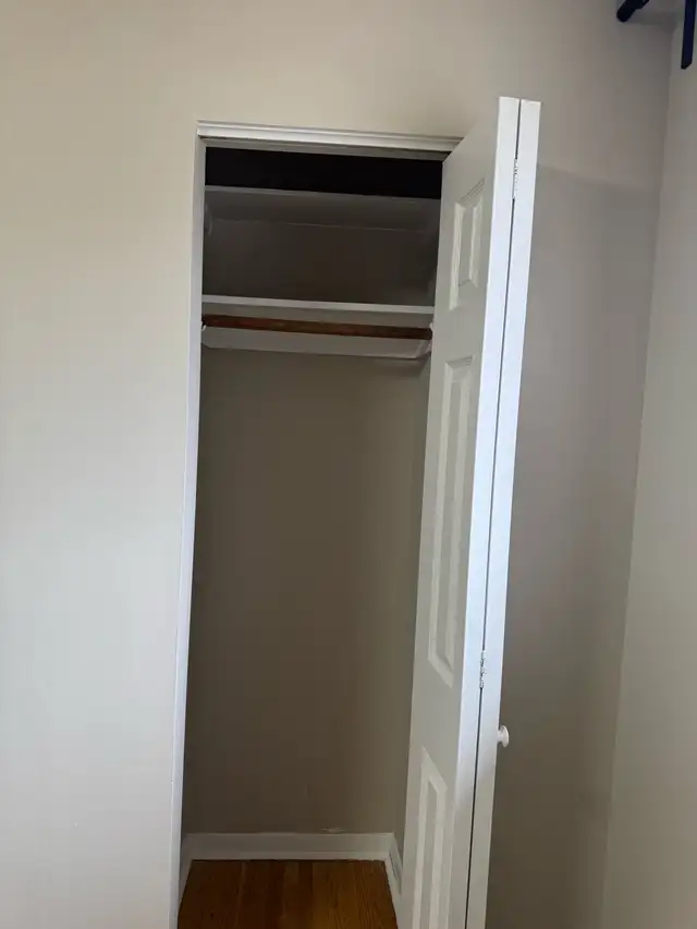 private bedroom for Rent from June 01/2026 - Photo 6