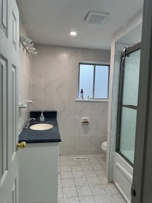 private bedroom for Rent from June 01/2026 - Photo 8