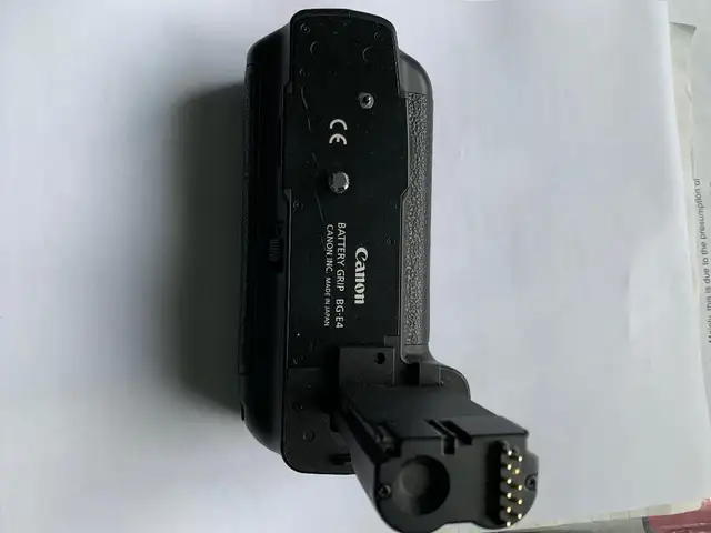 Canon Battery Grip E-4  (For Canon EOS 5D) - Photo 2