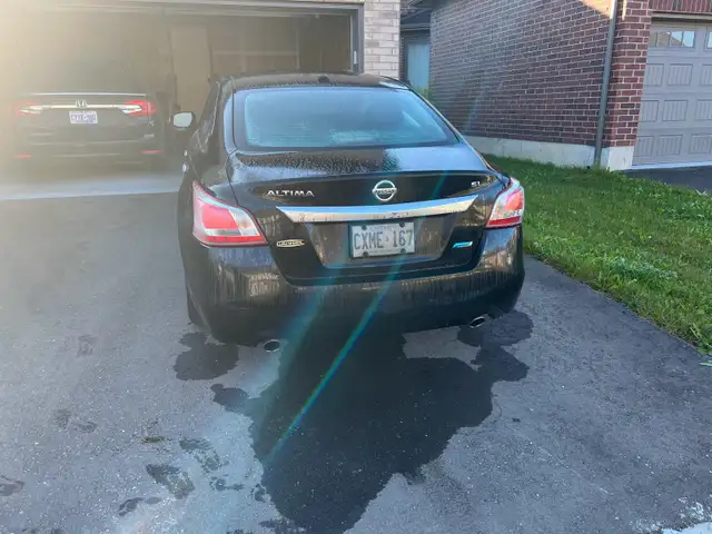Nissan Altima - Photo 4