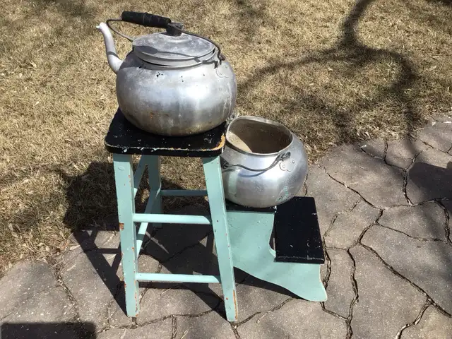 Vintage Farmhouse or Library step stool 1940’s-50’s - Photo 3