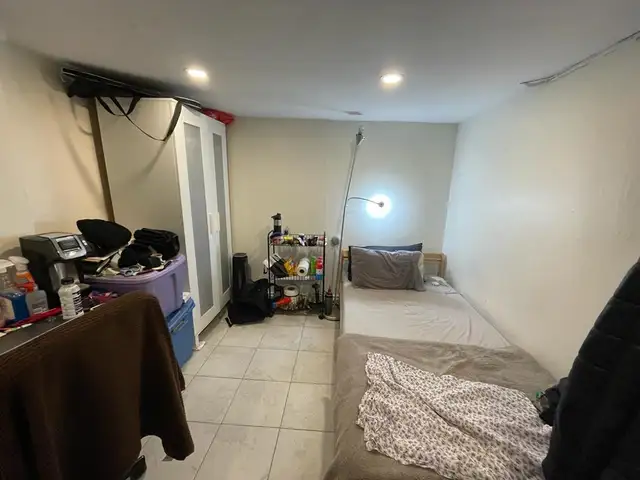 Budget-Friendly 3-Bedroom Student Basement!
