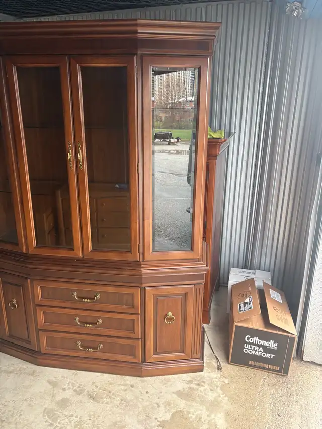 Free delivery used Wooden China Cabinet with Glass Doors - Photo 4