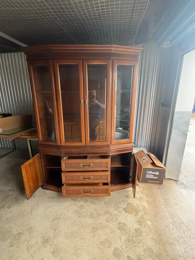 Free delivery used Wooden China Cabinet with Glass Doors - Photo 10