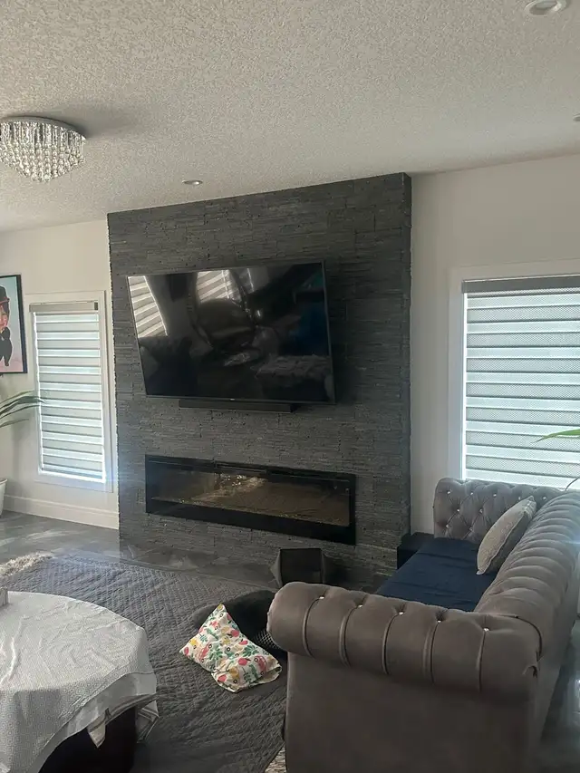 ROOM FOR RENT IN LUXURY HOME - Photo 8