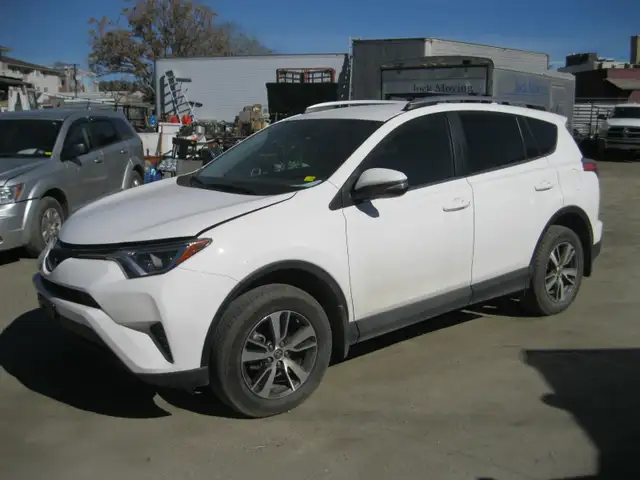 AUCTION - 2018 TOYOTA RAV4 LE - ONLINE - SATURDAY, APR 25 - 8 AM - Photo 11