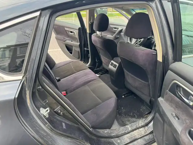 2013 Nissan Altima SV - Photo 7