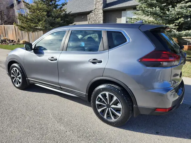 2018 Nissan Rogue - Photo 9