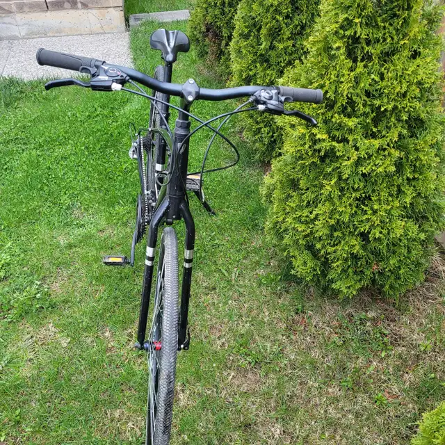 Trek Verve 1 Hybrid bike With Disc Brakes - Photo 5