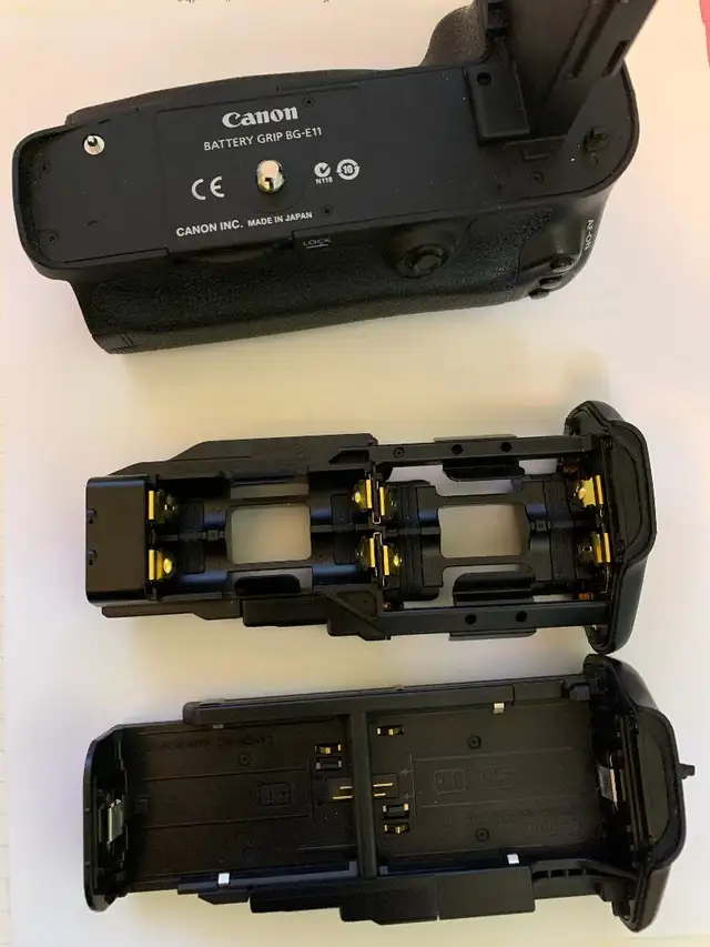 Canon Battery Grip BG-E11 (Canon EOS 5D MK3 & others - Photo 3