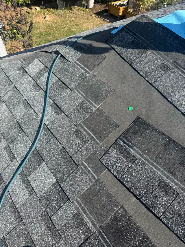 metal and asphalt roofing labour and installer. - Photo 5