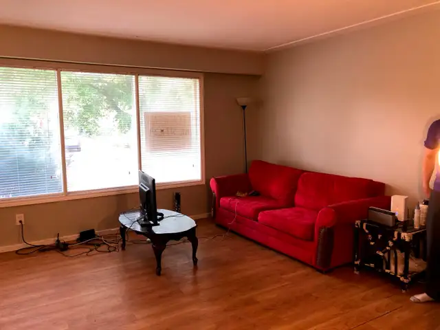 Waterloo off campus housing - Photo 3