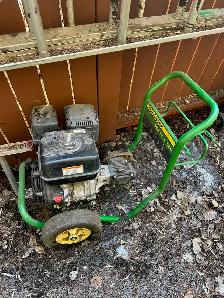 John Deer Pressure Washer