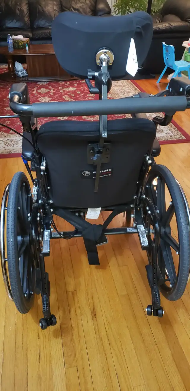 Wheelchair - Photo 6