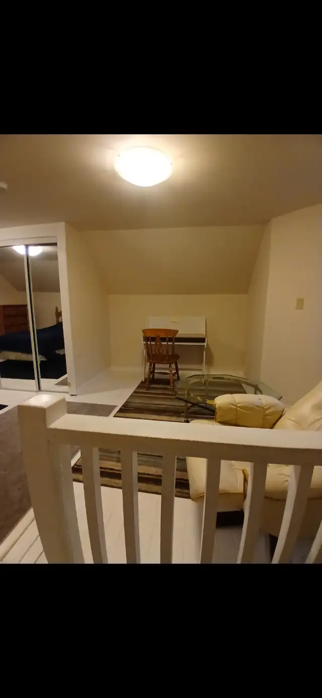 Very large one bedroom fully furnished. - Photo 4