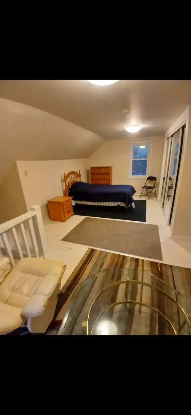 Very large one bedroom fully furnished. - Photo 5