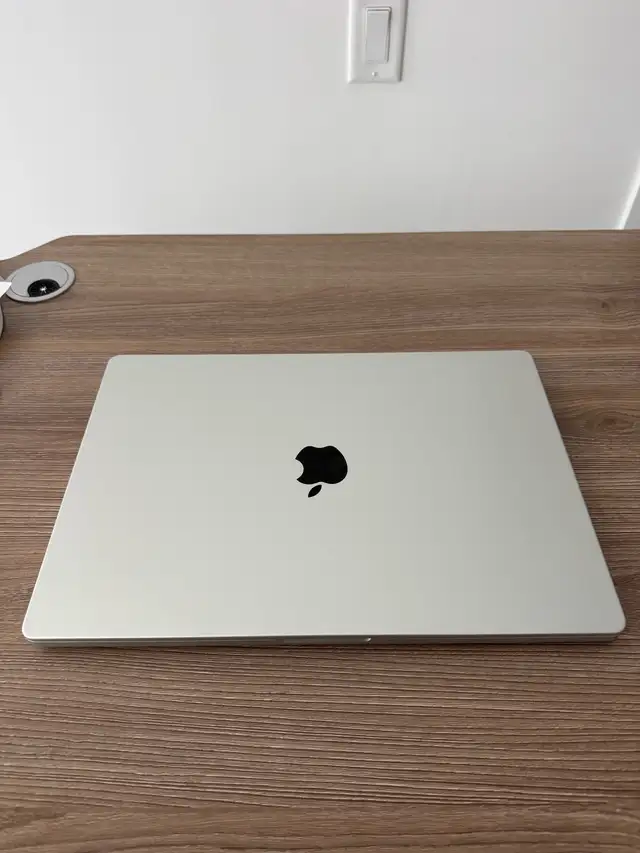 MacBook Pro - Photo 4
