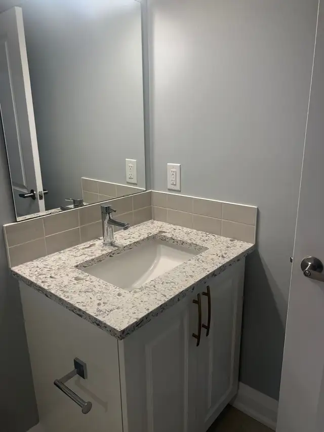 basement for rent - Photo 8