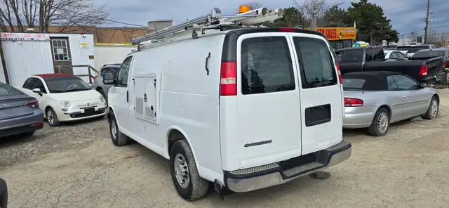 2009 Chevrolet Express Cargo Van - Cummins Generator - shelving - Photo 4