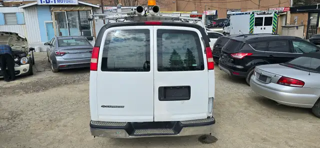 2009 Chevrolet Express Cargo Van - Cummins Generator - shelving - Photo 5