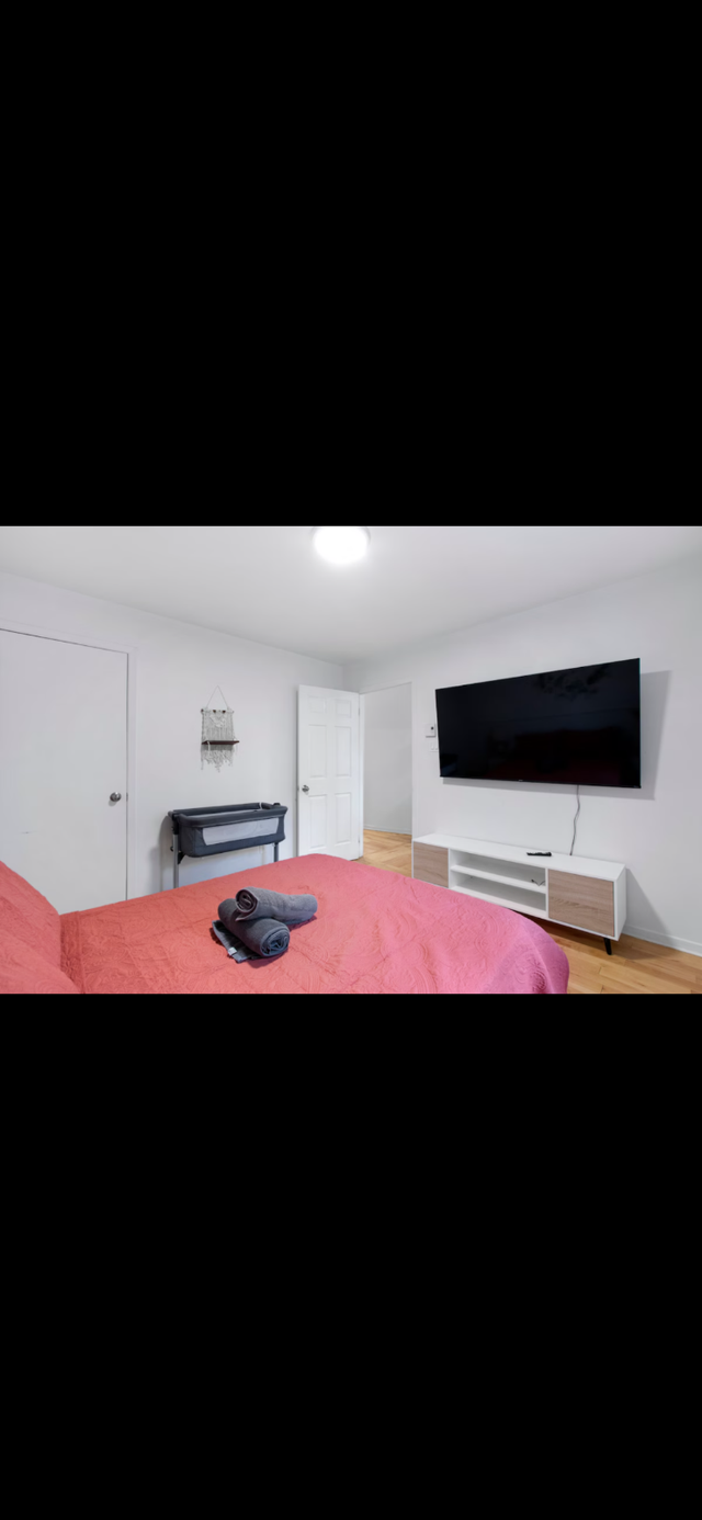 3 bedrooms furnished next to Metro Lionel-Groulx DT and Atwater - Photo 4