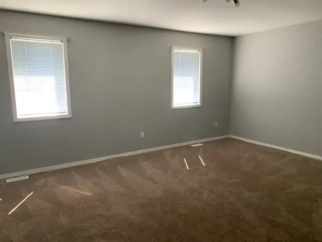 Erindale Townhouse - Photo 3