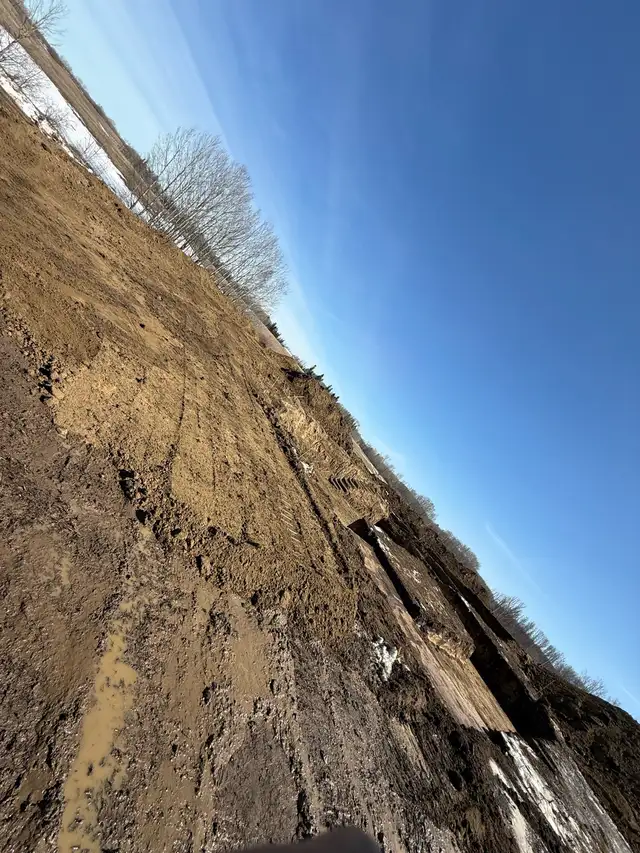 Talented Excavator Operator for Hire - Photo 3