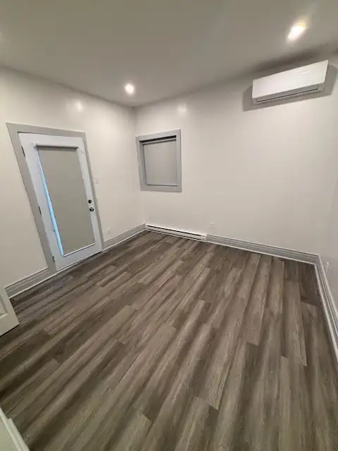 Large Reno 6 1/2. .    Mile End Plateau - Photo 7