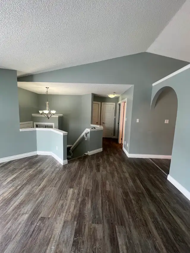 Beautiful house rent available June 1 - Photo 3