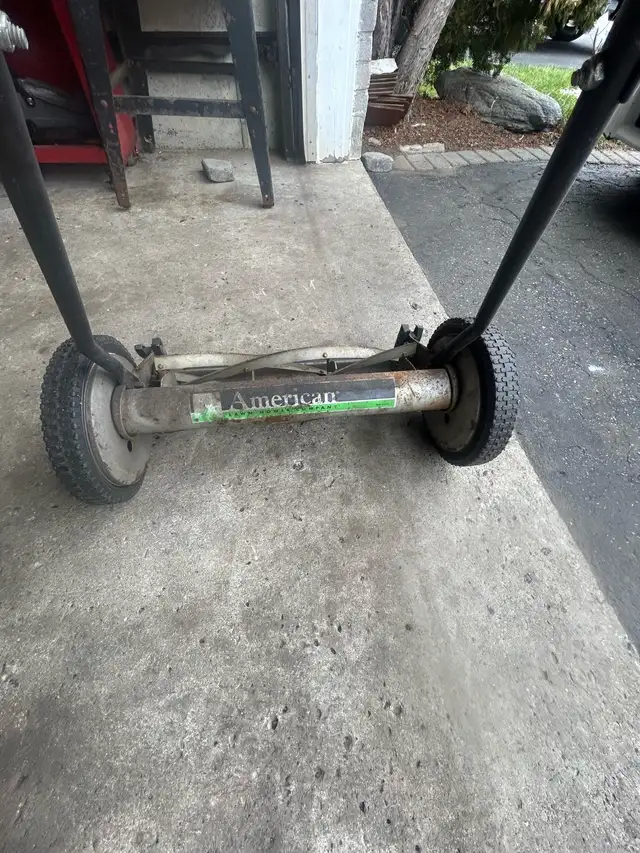 lawnmower push one vintage