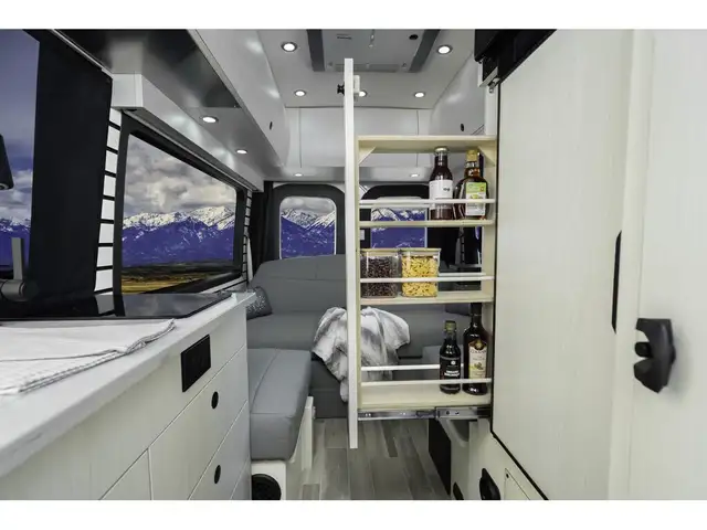 2026 Pleasure-Way The Ascent Ascent Classe B 19 pieds ! Nouveau - Photo 9