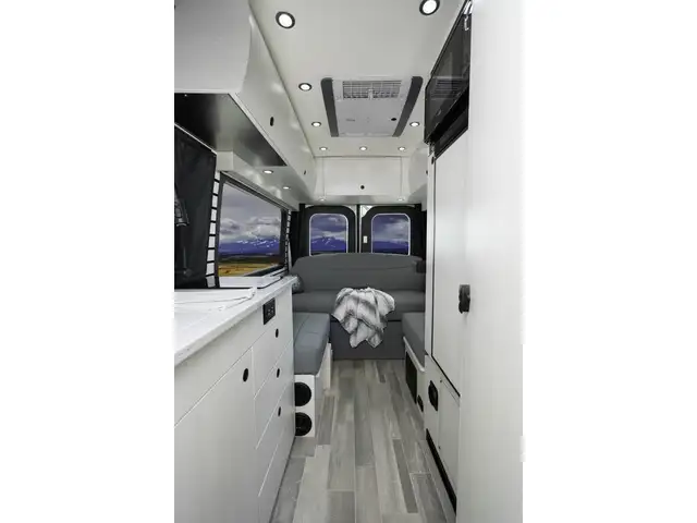 2026 Pleasure-Way The Ascent Ascent Classe B 19 pieds ! Nouveau - Photo 11