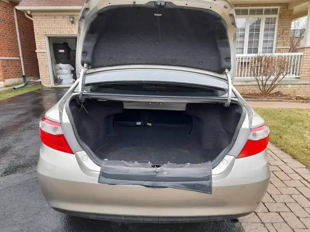 2015 Toyota Camry LE - $2500 OBO - Photo 5