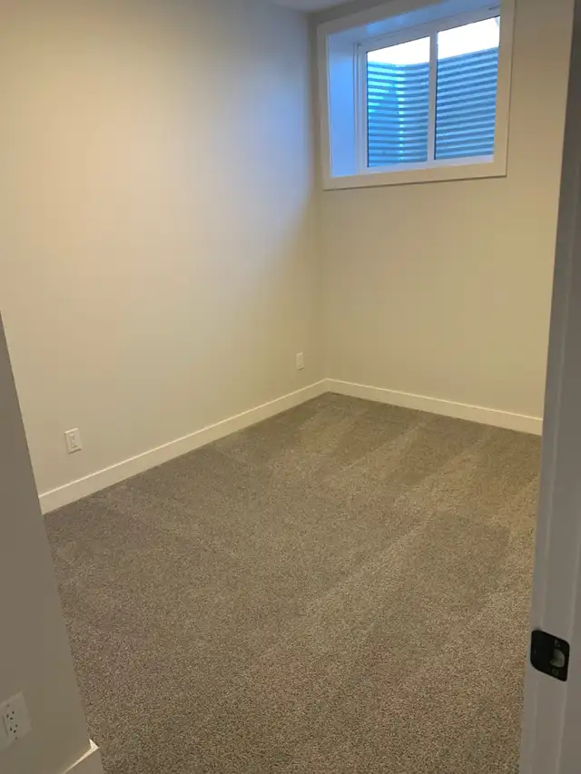 2 Bedroom Legal Basement Suite - Photo 9