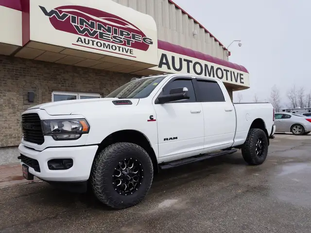 2019 Ram 3500 Big Horn 4x4 - NIGHT EDITION! - 6.7L Cummins - Photo 6