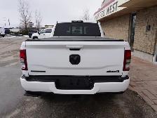 2019 Ram 3500 Big Horn 4x4 - NIGHT EDITION! - 6.7L Cummins - Photo 13