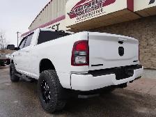 2019 Ram 3500 Big Horn 4x4 - NIGHT EDITION! - 6.7L Cummins - Photo 14